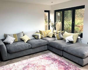 Hambledon Corner Group in Cameron Slate with Contrasting Scatters